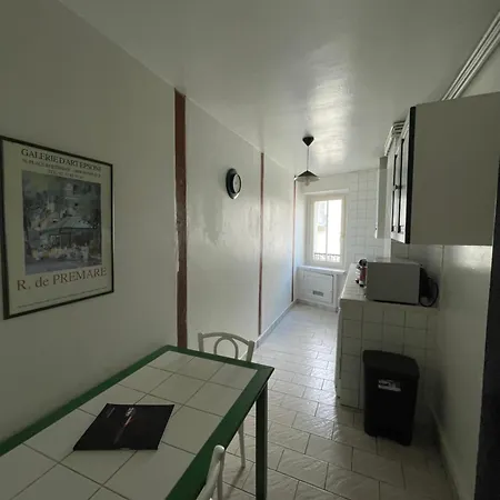 Promenade A Saint-germain Des-pres, Cathedrale Notre-dame Apartment *